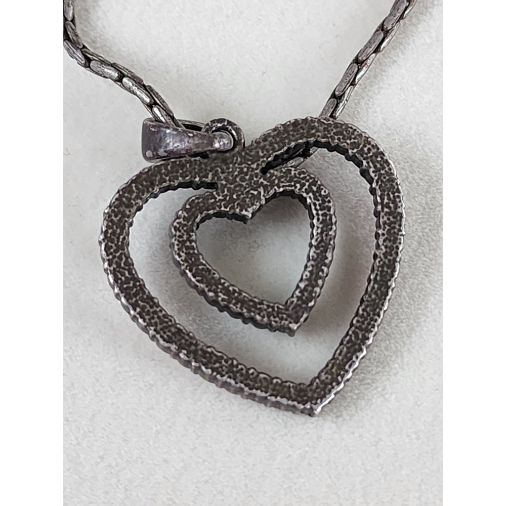 Vtg MONET Signed Red Rhinestone Heart & Silver Tone Unique Pebble Chain Necklace - Picture 5 of 6
